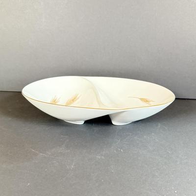 LOT 35D: Sango China Japan Autumn Gold Wheat Dish Set