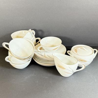 LOT 35D: Sango China Japan Autumn Gold Wheat Dish Set