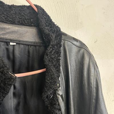 LOT 43G: Vintage Jackets / Coats - LL Bean, Woolrich & More