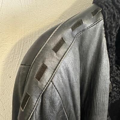 LOT 43G: Vintage Jackets / Coats - LL Bean, Woolrich & More