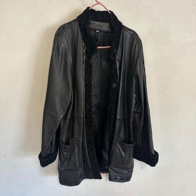 LOT 43G: Vintage Jackets / Coats - LL Bean, Woolrich & More