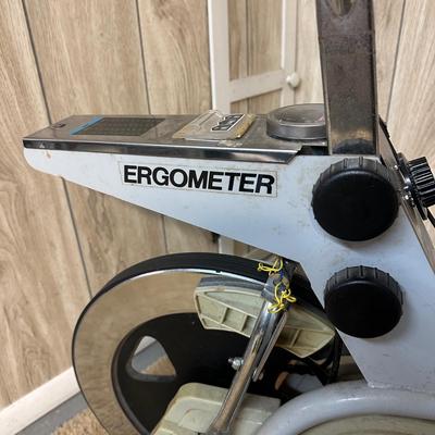 LOT 49B: Voit Sports Tre Ergometer Exercise Bike