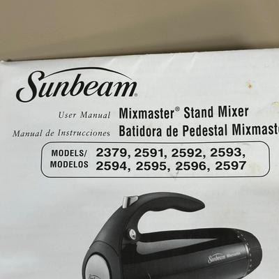 LOT 51B: Kitchen Appliances- Health Smart Juice Extractor, Sunbeam Mix Master & More