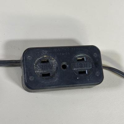 LOT 56B: Vintage Pink Atlas Sewing Machine