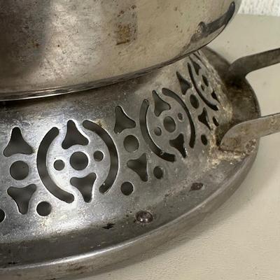 LOT 58B: Vintage Electric Waffle Iron