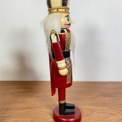 LOT 69D: Classic Nutcracker & Kurt S Adler Santa