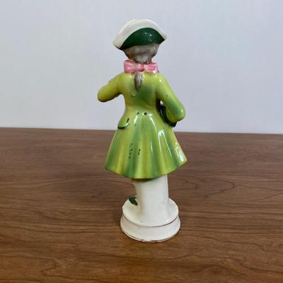 LOT 71D: Vintage Pair of Moriyama Occupied Japan Victorian Colonial Couple Figurines