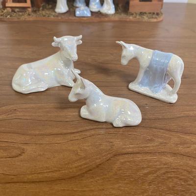 LOT 72D: Vintage Nativity Set in Manger with Porcelain Figurines