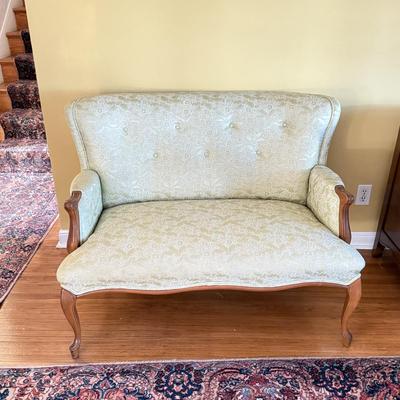 LOT 78L: Vintage Loveseat