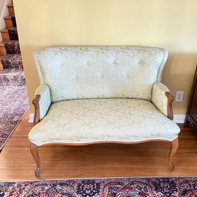LOT 78L: Vintage Loveseat