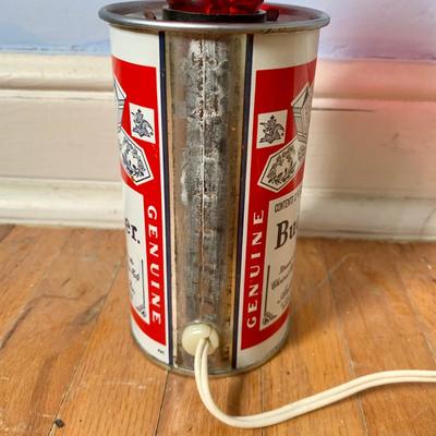 LOT 88 Z: Vintage Budweiser Beer Can Lamp w/ Red Flicker Bulb