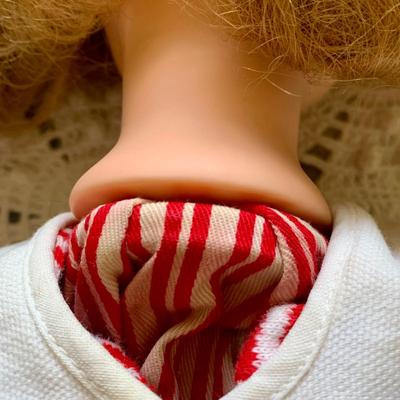 LOT 89 Y: Vintage Articulated Plastic Doll Collection & a Porcelain Dynasty Doll