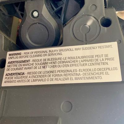 LOT 90 Y: Hoover Air Lite Vacuum Cleaner #UH72460