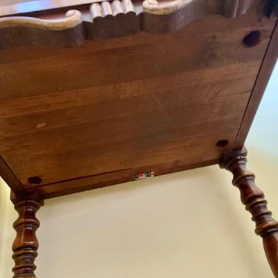 LOT 91 Y: Vintage Hollywood Regency Multi-Grain Figured Wood Bed Frame w/ Wheels & Side Table