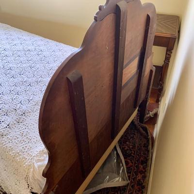 LOT 91 Y: Vintage Hollywood Regency Multi-Grain Figured Wood Bed Frame w/ Wheels & Side Table