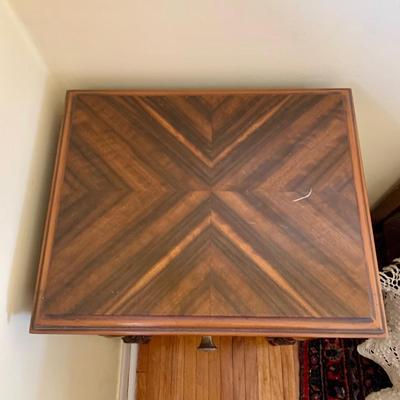 LOT 91 Y: Vintage Hollywood Regency Multi-Grain Figured Wood Bed Frame w/ Wheels & Side Table