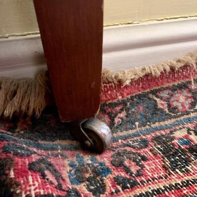 LOT 91 Y: Vintage Hollywood Regency Multi-Grain Figured Wood Bed Frame w/ Wheels & Side Table