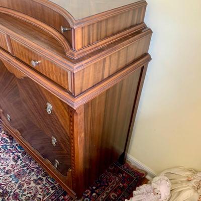 LOT 92 Y: Vintage Hollywood Regency Multi-Grain Figured Wood 6 Drawer Dresser w/ Removable Mirror