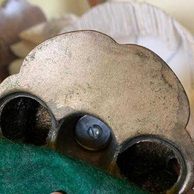 LOT 93 Y: Vintage Cordey Victorian Lord & Lady Bust Lamps