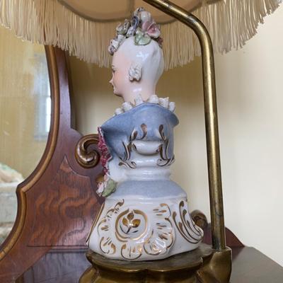 LOT 93 Y: Vintage Cordey Victorian Lord & Lady Bust Lamps