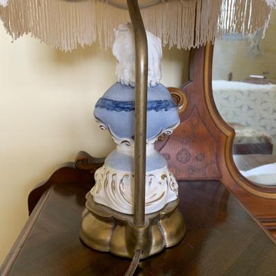 LOT 93 Y: Vintage Cordey Victorian Lord & Lady Bust Lamps