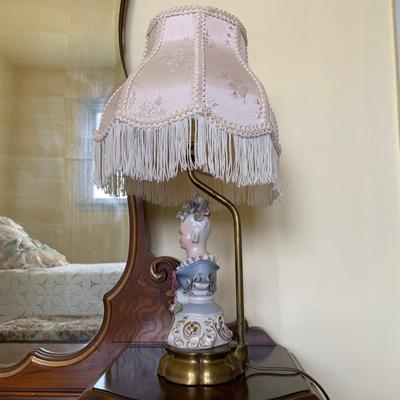 LOT 93 Y: Vintage Cordey Victorian Lord & Lady Bust Lamps