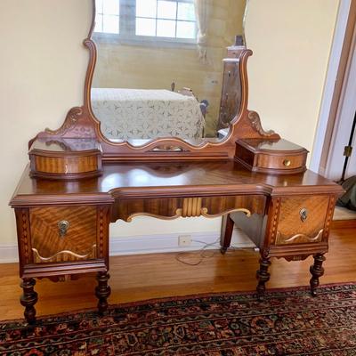 LOT 94 Y: Vintage Hollywood Regency Multi-grain Figured Wood Vanity w/ Bench
