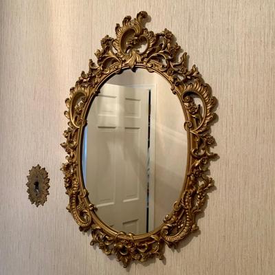LOT 95 H: Vintage Syroco Hollywood Regency Style Wall Mirror & Ornate Entryway Table
