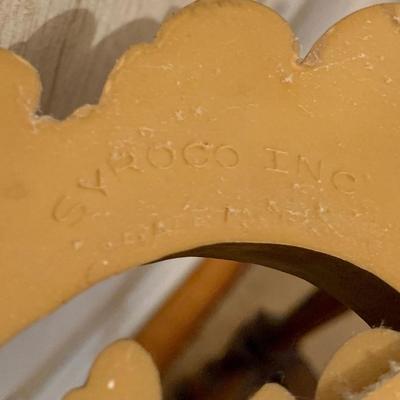 LOT 95 H: Vintage Syroco Hollywood Regency Style Wall Mirror & Ornate Entryway Table