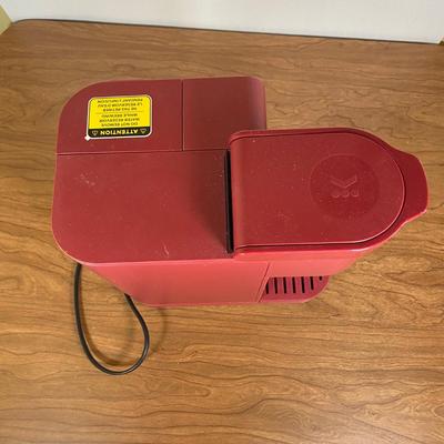 LOT 102K: Keurig K-Express Essentials Red Single Serve K-Cup Pod Coffee Maker & Cuisinart Toaster Oven Broiler