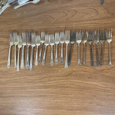 LOT 105K: Silver Plated Utensil Collection