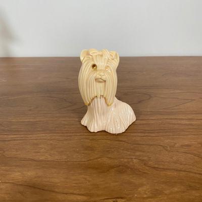 LOT 106 D: Vintage Animal Figurines: Avon, Wade Whimsies & More