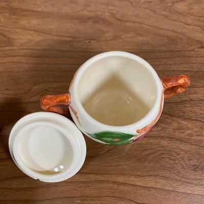 LOT 113D: Francesian Apple Fine China Mixed Set