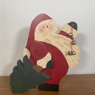 LOT 114: Handcrafted Santa Home Decor