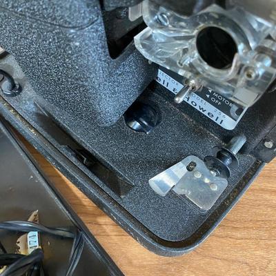 LOT 120F: Bell & Howell Projector: Model 256