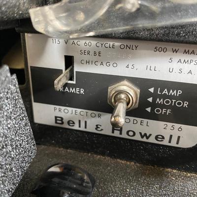 LOT 120F: Bell & Howell Projector: Model 256