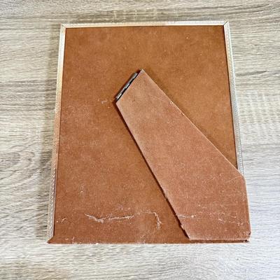 LOT 121D: Vintage Cameo Creation Framed Wall Art, Framed Jesus Print & Framed Mother and Child