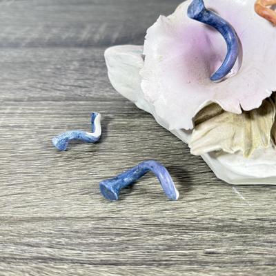 LOT 123F: Vintage Capodimonte Italy Porcelain Sculpture FF176 (13")