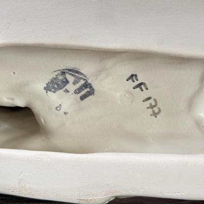 LOT 124F: Vintage Capodimonte Italy Porcelain Sculpture FF177 (13")