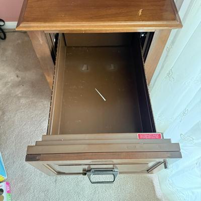 LOT 127F: Wooden Office 2-drawer Filing Cabinet