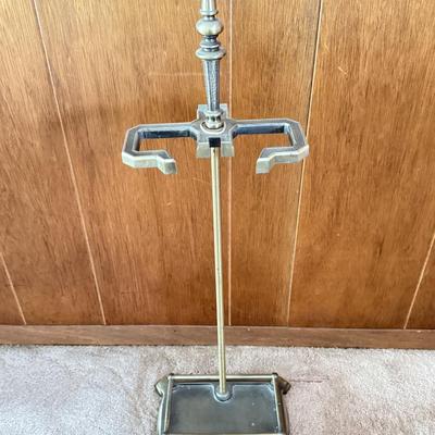 LOT 138F: Set of Fireplace Tools w/ Stand