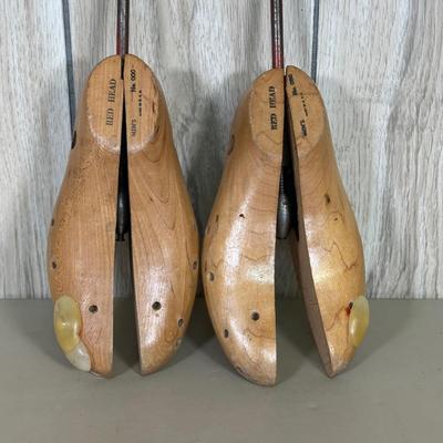 LOT 141B: Vintage Esquire Shoe Valet De Luxe Shoe Shine Box & More