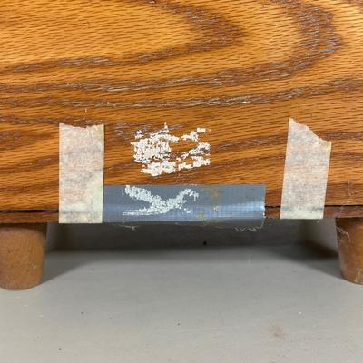 LOT 141B: Vintage Esquire Shoe Valet De Luxe Shoe Shine Box & More