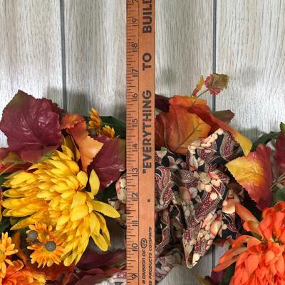 LOT 147B: Collection Of Holiday/Christmas Wreaths