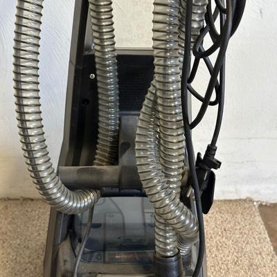 LOT 154G: Bissell Deep Clean Premiere Pet Carpet Cleaner