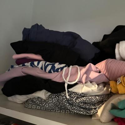 LOT 155H: Closet Clean Out! All contents Included