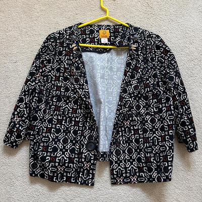 LOT 155H: Closet Clean Out! All contents Included