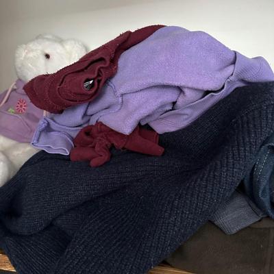 LOT 156X: Women’s Closet Clean Out All Contents Included!