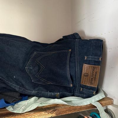 LOT 156X: Women’s Closet Clean Out All Contents Included!