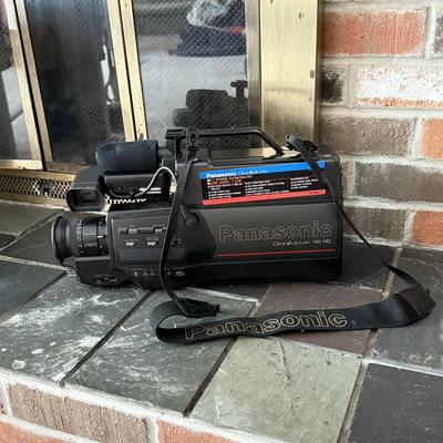 LOT 162F: Vintage Panasonic OmniMovie VHS Video Camera Model PV-420 w/ Hard Shell Case, Operating Instructions & Accessories